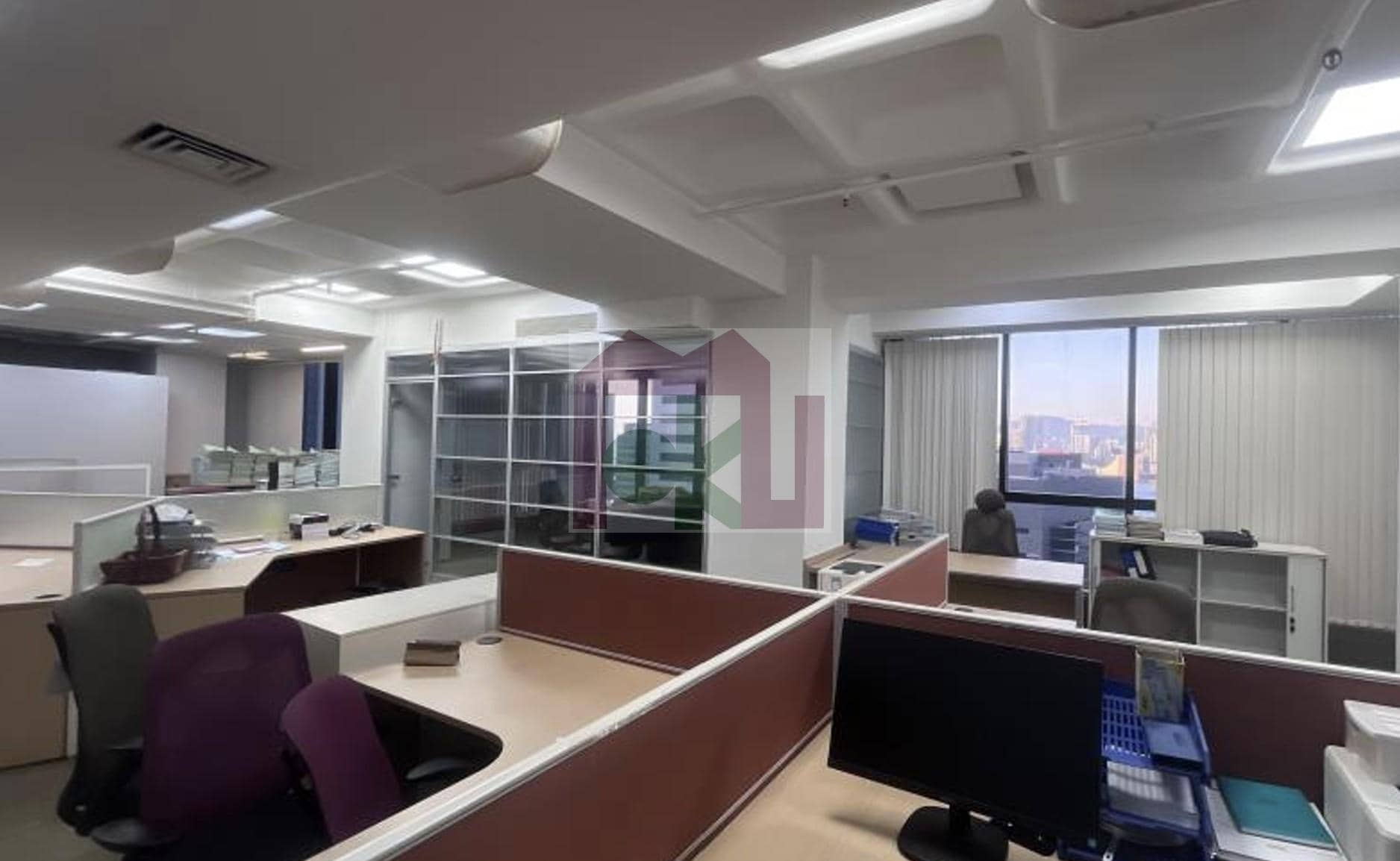 China Hong Kong Towerのブル或物件の写真